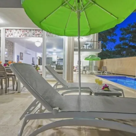 Lara Apartament